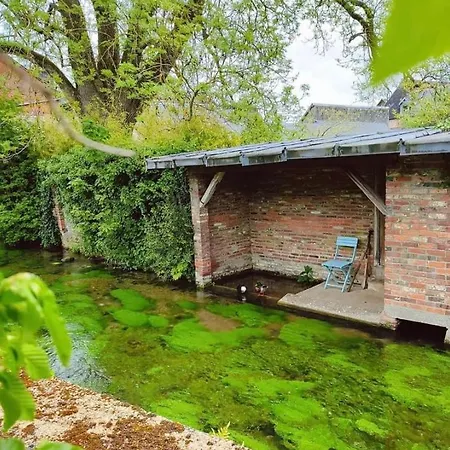 Maison Leontine 3* Bernay